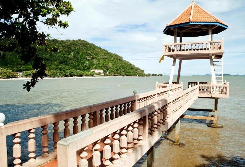 فندق The Beach House