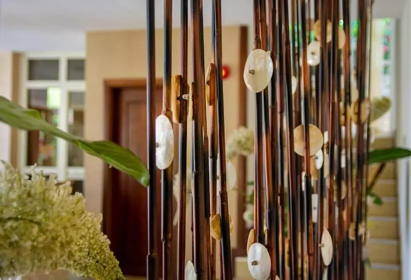 Imperial Heights Hotel, Entebbe