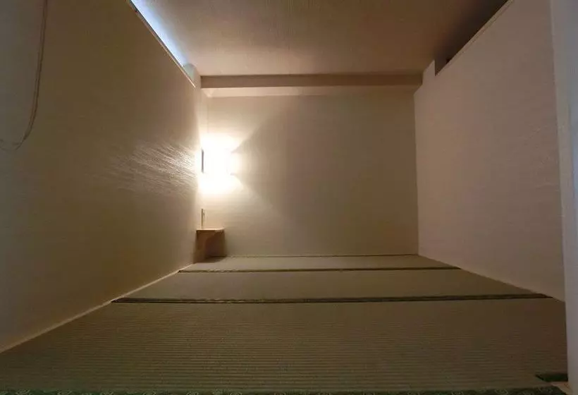 ペンション Ryokan&hostel Wasabi Nippori