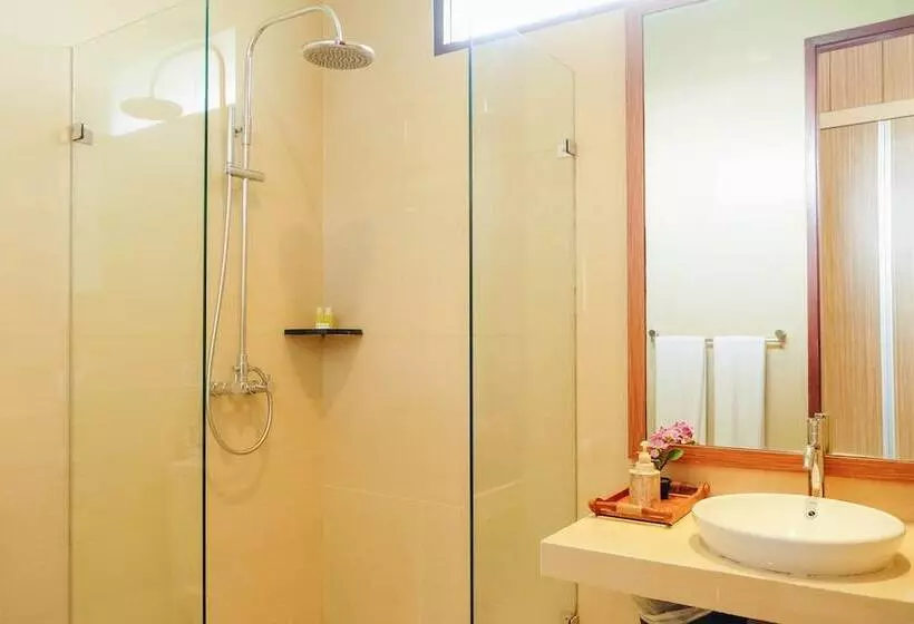 Oyama City View 4br Villa With A Private Pool