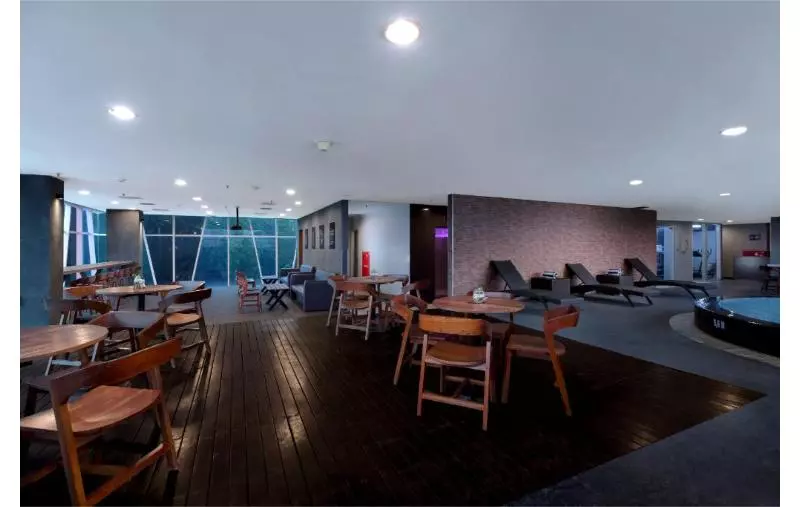 Quest Hotel Darmo   Surabaya By Aston