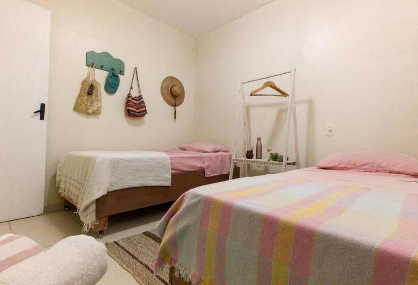 ユースホステル Casa Familiar Estaleiro