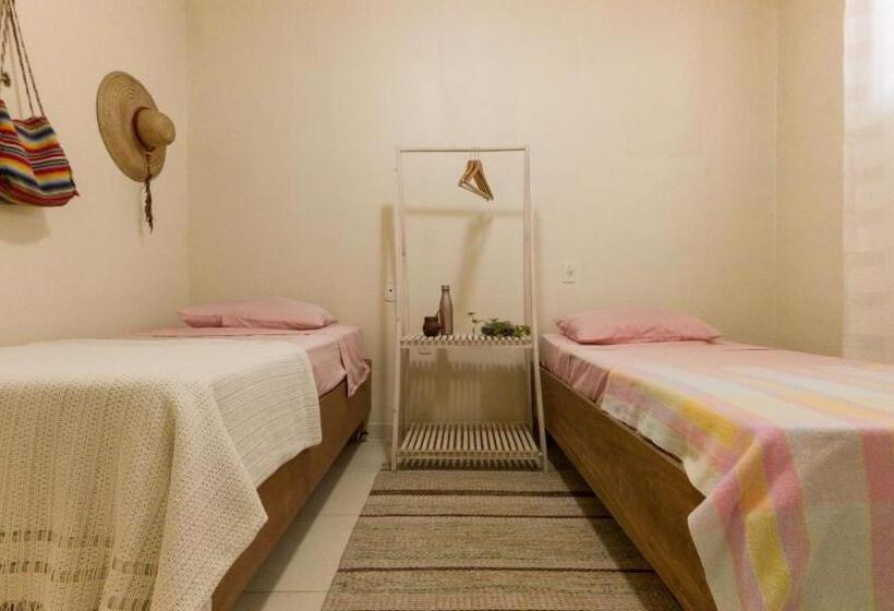 ユースホステル Casa Familiar Estaleiro