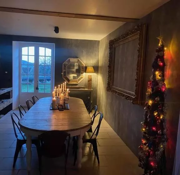 Aamiaismajoitus (B&B) Maison Maleville