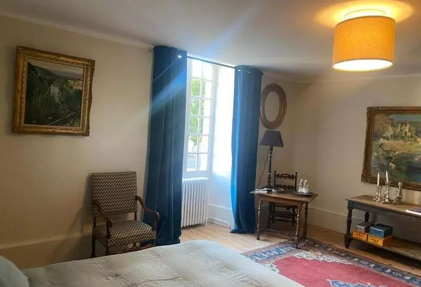 Aamiaismajoitus (B&B) Maison Maleville