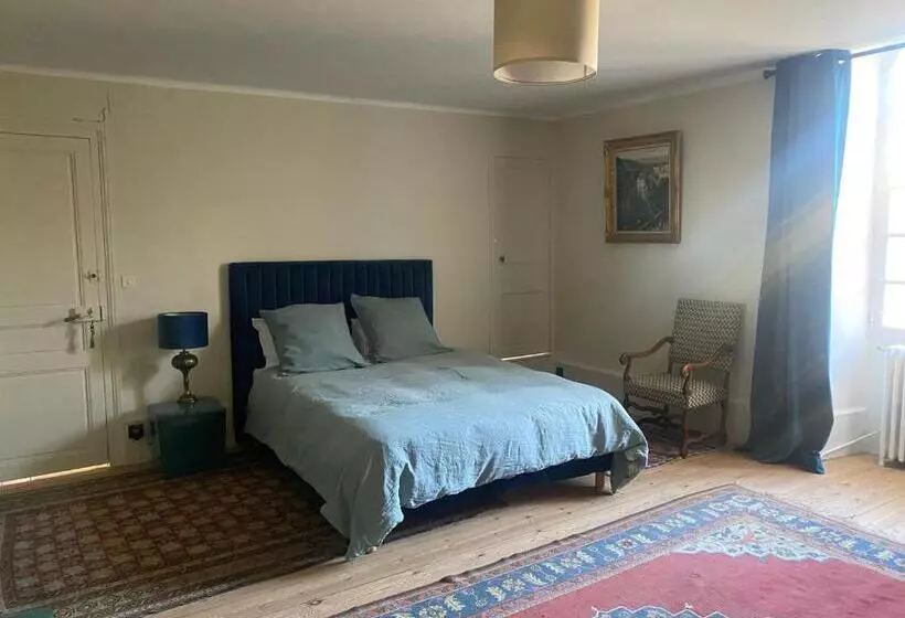 Aamiaismajoitus (B&B) Maison Maleville