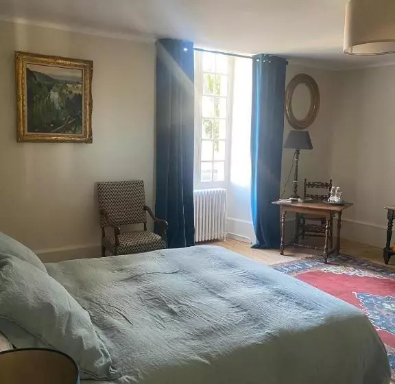 Aamiaismajoitus (B&B) Maison Maleville