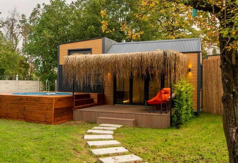 Aamiaismajoitus (B&B) Ten Ti̇ny House