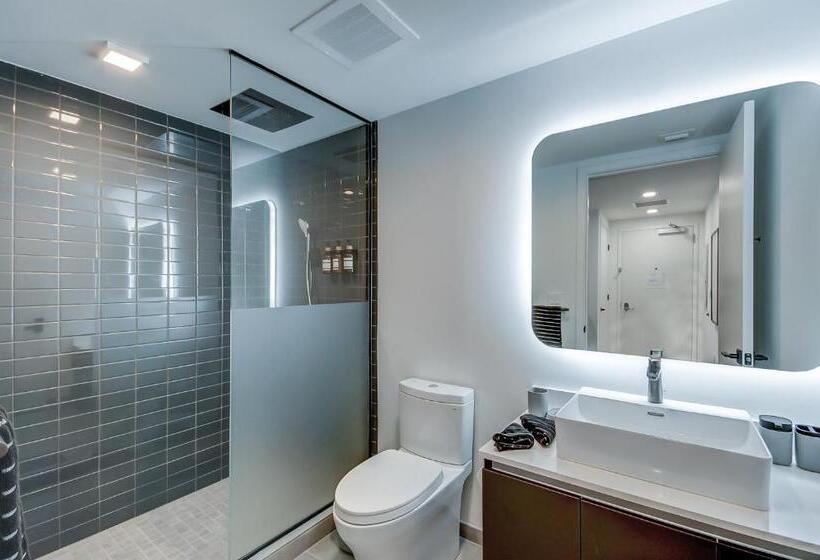 High End Studio Yotel Downtown L40