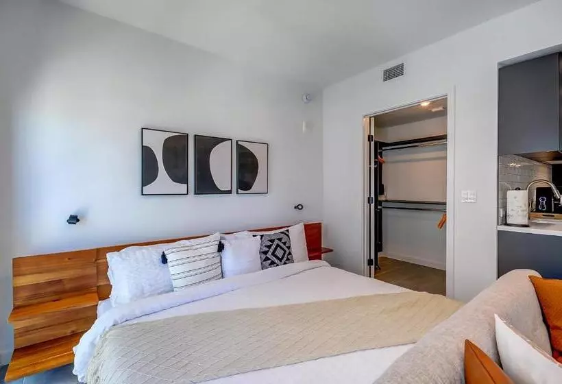 High End Studio Yotel Downtown L40