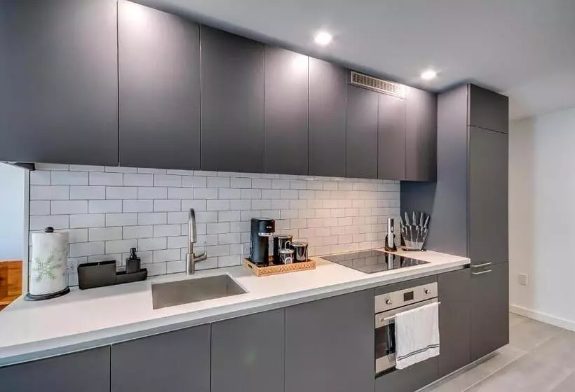 High End Studio Yotel Downtown L40