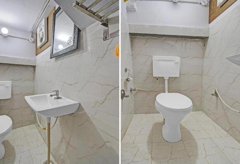 Flagship Hotel Raj Baag