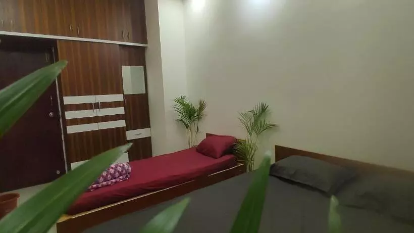 Hotelli Adh Amilia Gardens