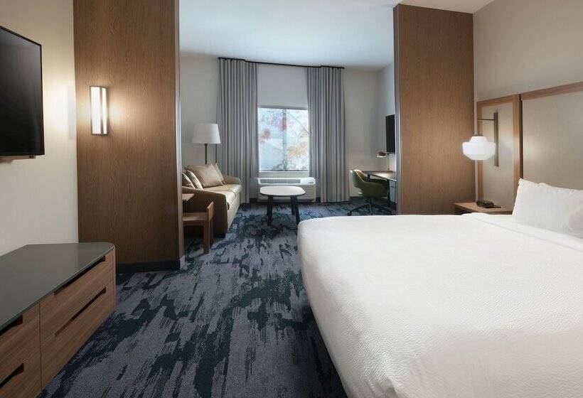 هتل Fairfield By Marriott Inn & Suites Norfolk