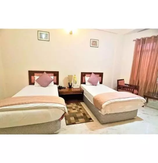 Hotel Shining Star