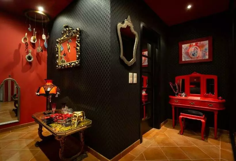 Majatalo Mille Et Une Nuits  La Vénus De Lisbonne