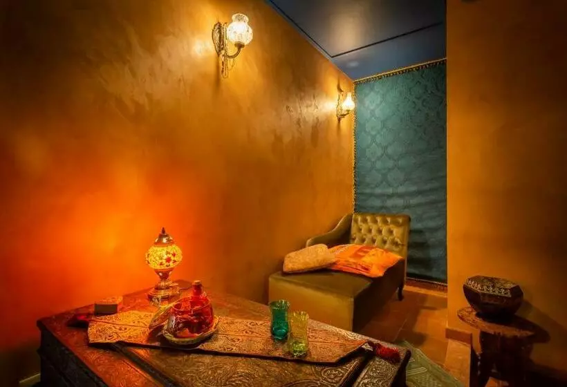 Majatalo Mille Et Une Nuits  La Vénus De Lisbonne