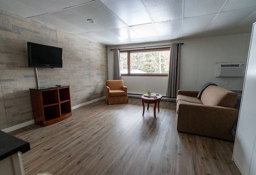 ユースホステル Cuyuna Lakes Stay