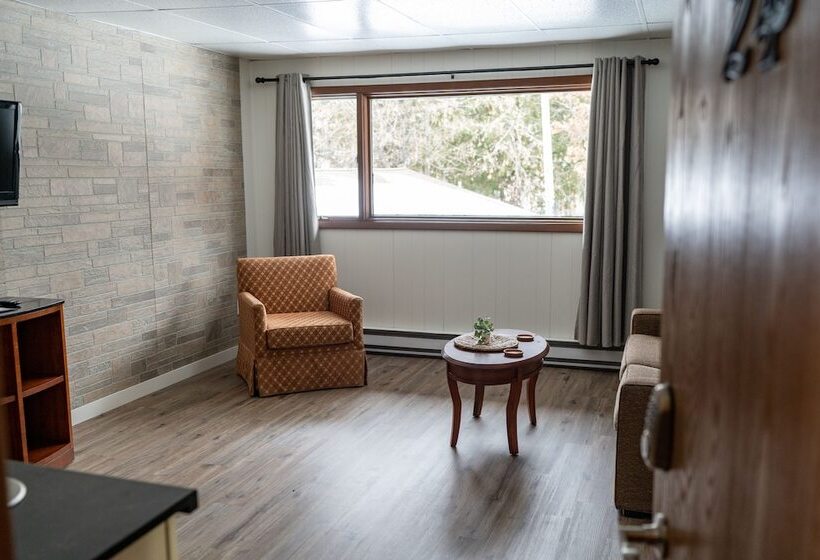 ユースホステル Cuyuna Lakes Stay