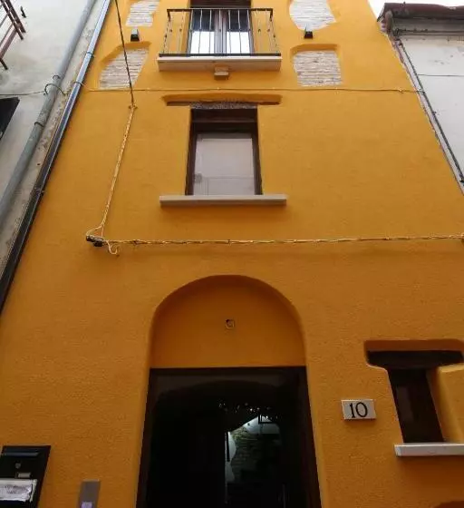 ベッドアンドブレックファースト Petite Maison