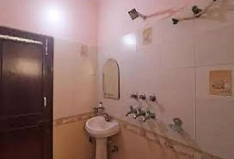 ホテル Shri Ram Residency, Sonipat, Haryana
