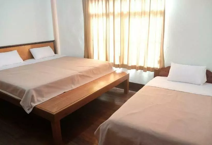 Majatalo Manilath Guesthouse