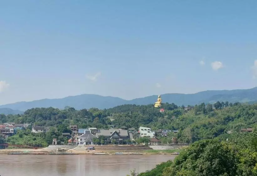 Majatalo Manilath Guesthouse