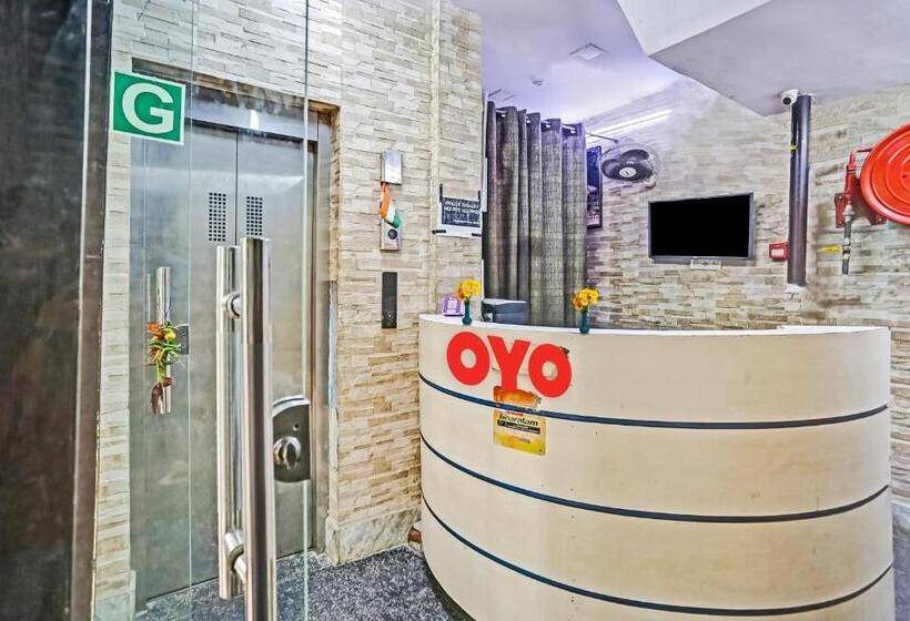 ホテル Metro View Near Adarsh Nagar Delhi Metro Station