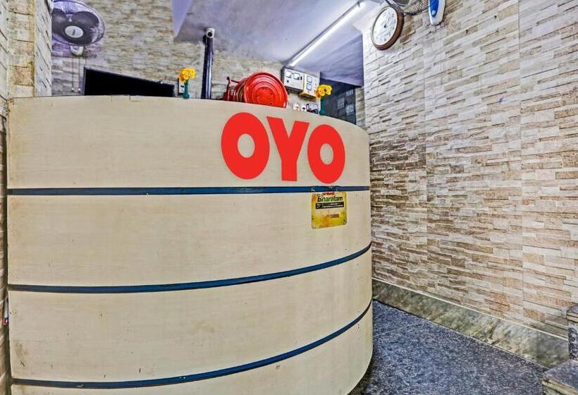 ホテル Metro View Near Adarsh Nagar Delhi Metro Station