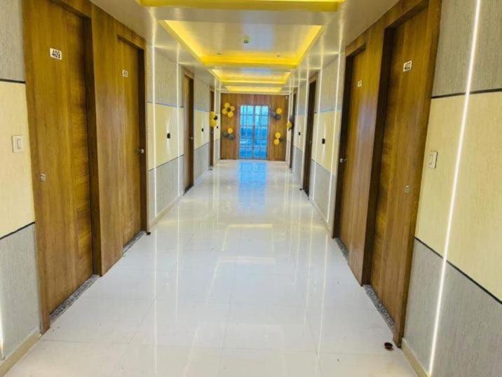 酒店 Oyo 70244 Florence Hoetl