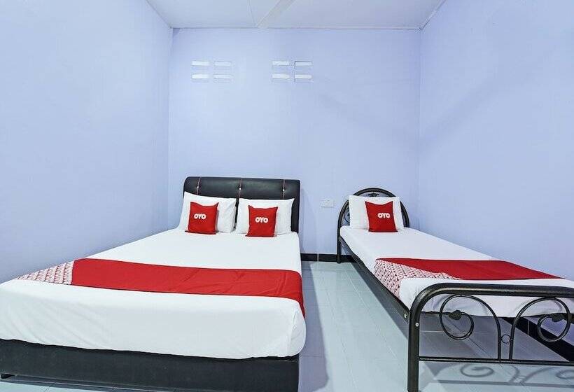 Otel Oyo 90660 Rayyans Roomstay