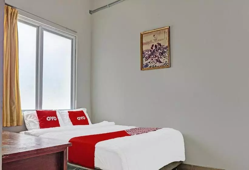 هتل Oyo 91849 Karawaci Taman Permata 5