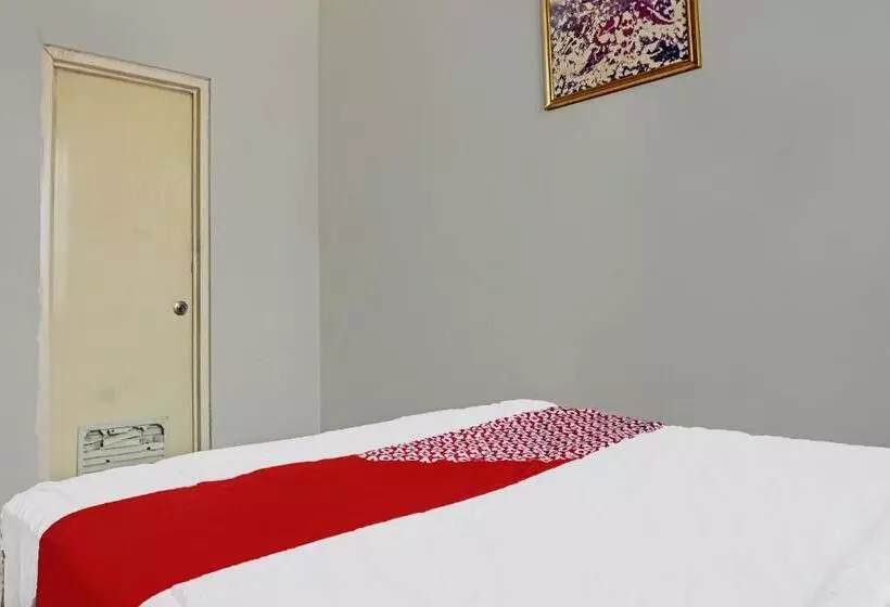 هتل Oyo 91849 Karawaci Taman Permata 5