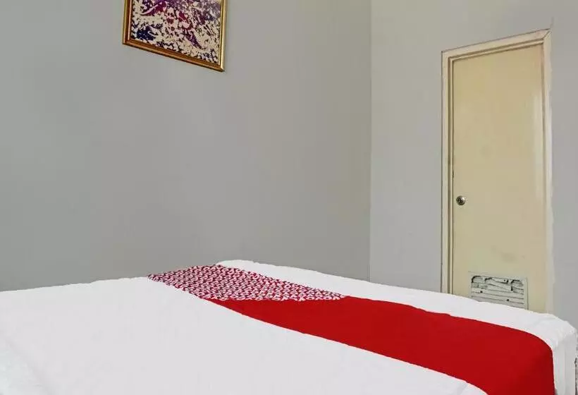 هتل Oyo 91849 Karawaci Taman Permata 5