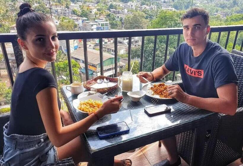 Hotel Quick Stop Inn