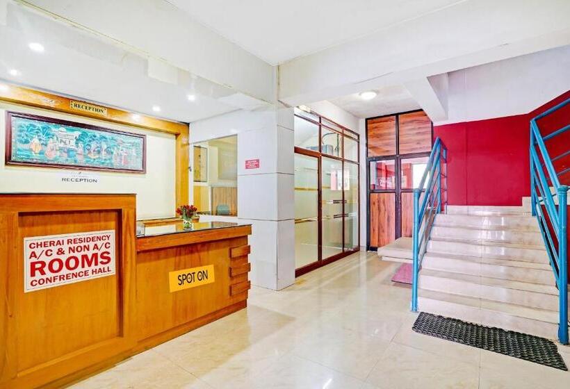 בית מלון כפרי Spot On Cherai Homes