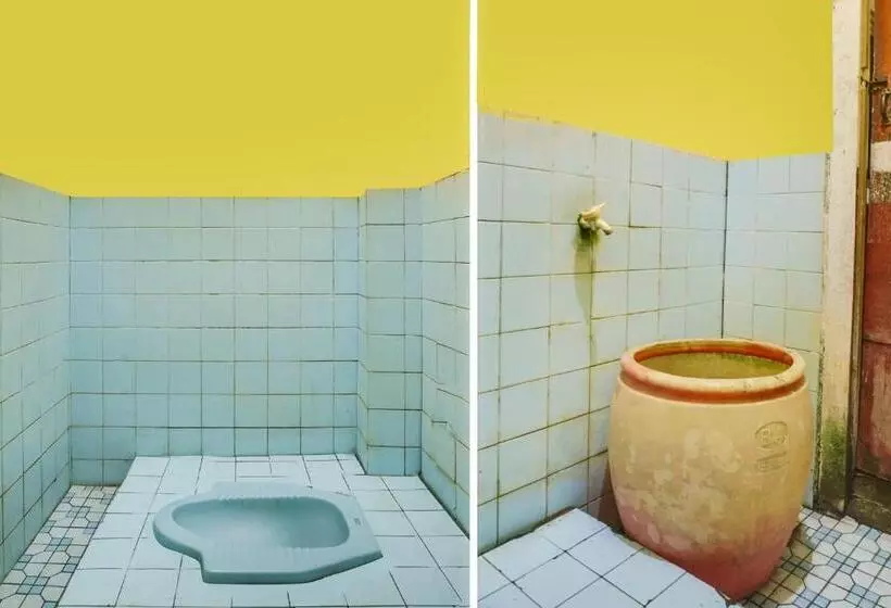 ホテル Spot On 91833  Anggrek Daqu Syariah Kapuas