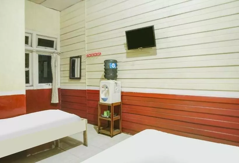 ホテル Spot On 91833  Anggrek Daqu Syariah Kapuas