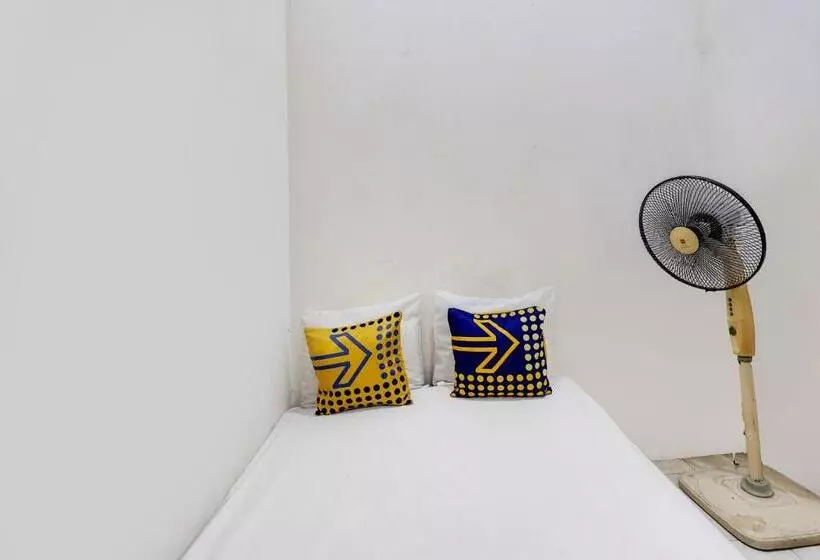 Hotelli Spot On 91893 Kost Jeje Syariah