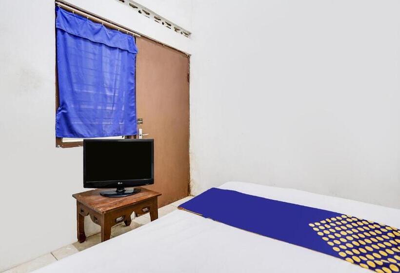 호텔 Spot On 91893 Kost Jeje Syariah