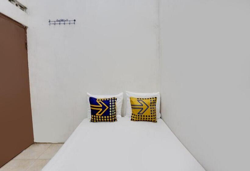 호텔 Spot On 91893 Kost Jeje Syariah