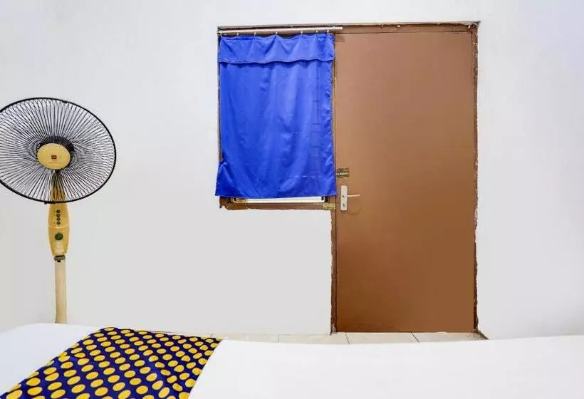 Hotelli Spot On 91893 Kost Jeje Syariah