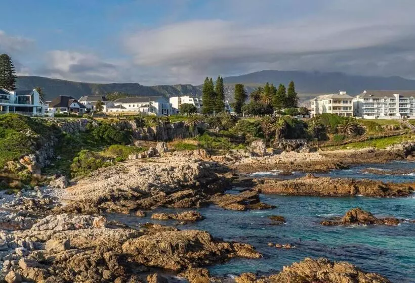 Majatalo Boutique Ocean Views   Incorporating Wendy S