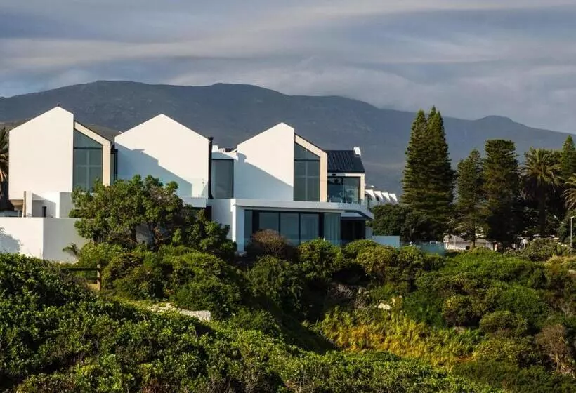 Majatalo Boutique Ocean Views   Incorporating Wendy S