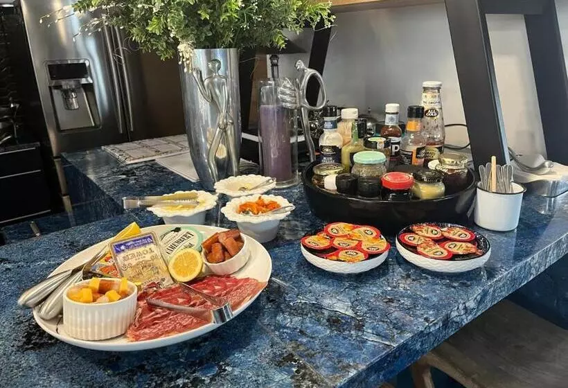 Majatalo Boutique Ocean Views   Incorporating Wendy S