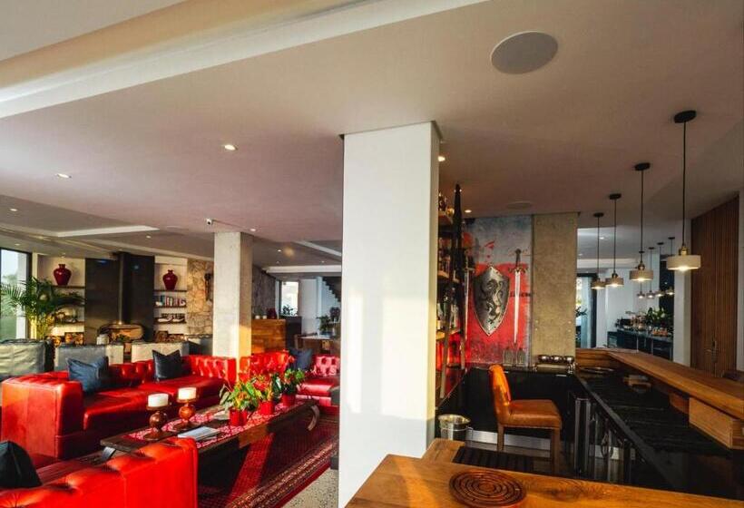 پانسیون Boutique Ocean Views Incorporating Wendy S