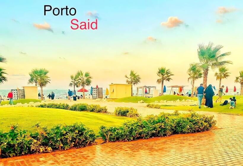 Porto Said شاليه ملكى صف اول بحر بورتو سعيد