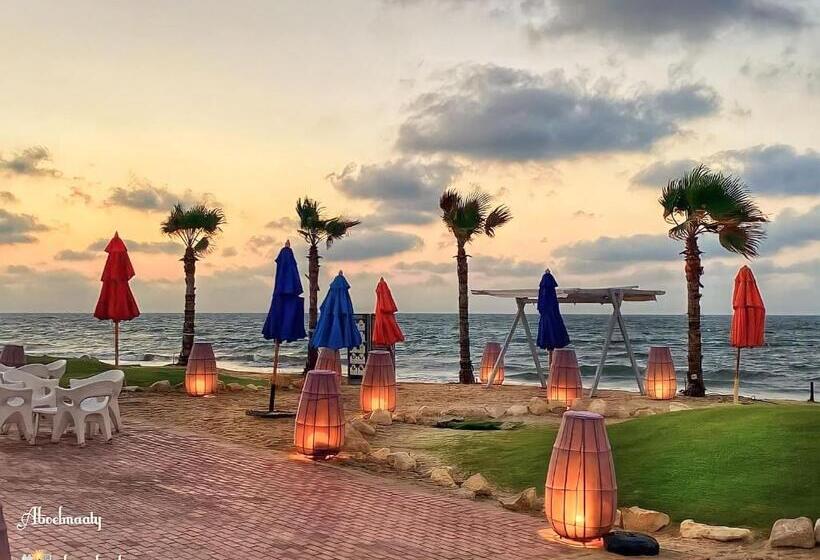 Porto Said شاليه ملكى صف اول بحر بورتو سعيد