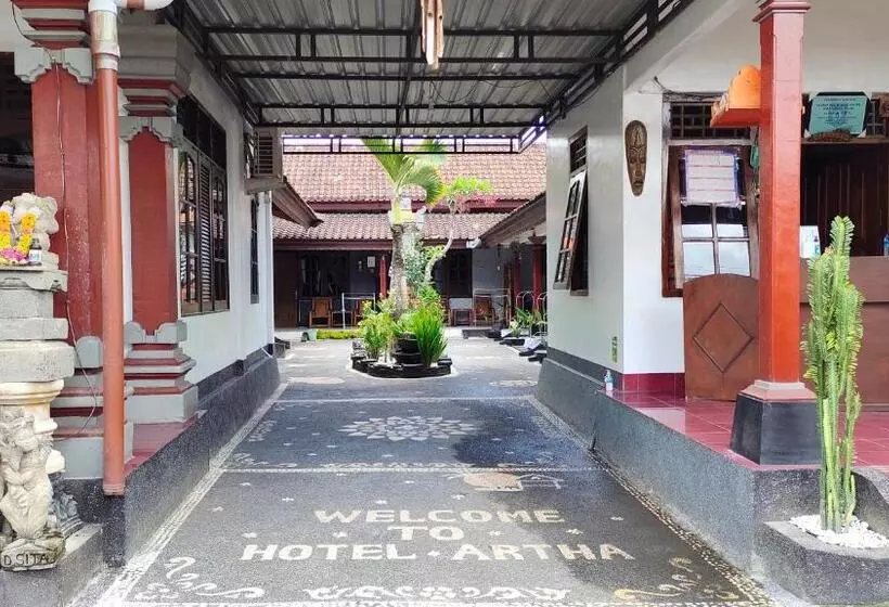 ホテル Artha