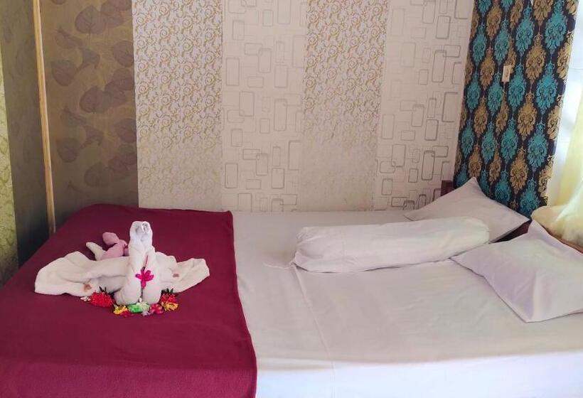 בית מלון כפרי Artha